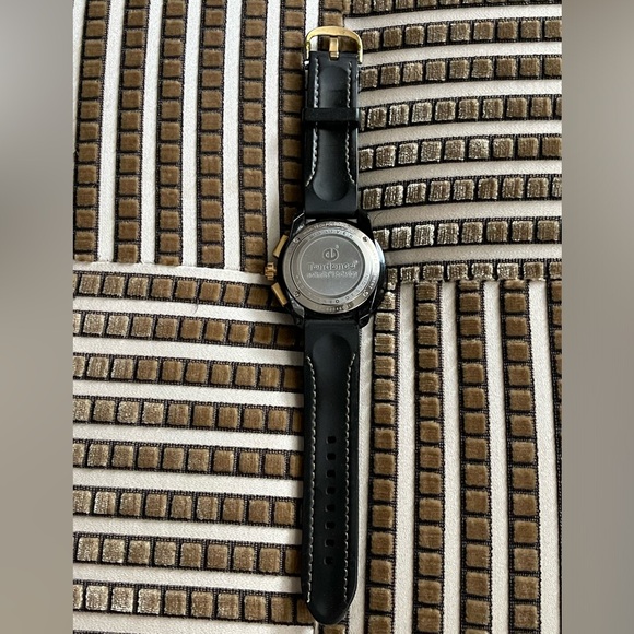 Tendence Gulliver Round Oversized Watch - Picture 5 of 8